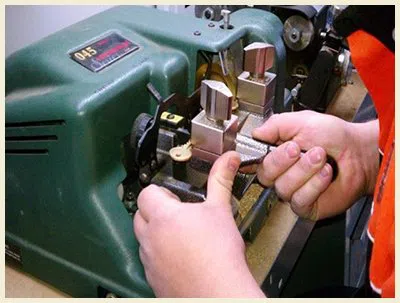 Lake Forest IL Locksmith Store Lake Forest, IL 847-447-8839 - 18-key-making